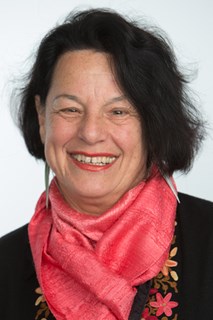 Six degrees of separation: From kindertransport to the capital