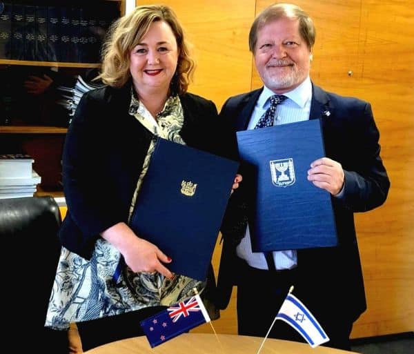 Israel & NZ Sign Historic Agreement