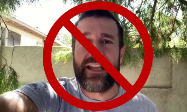 Hate-peddling US pastor Steven Anderson blocked from NZ